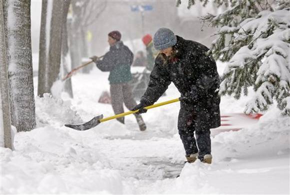 Snow Plowing Like A Pro With The Help Of These 7 Tips