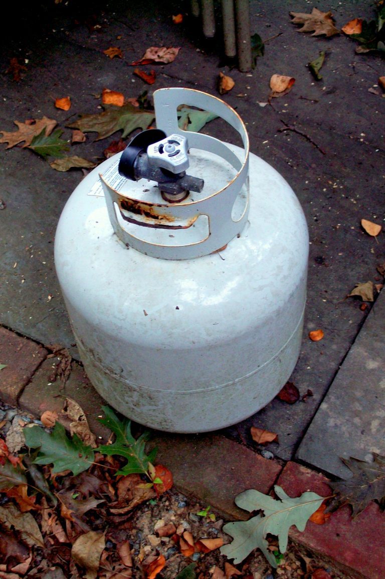 propane-tank-storage-safety-tips-restorationmaster-finder