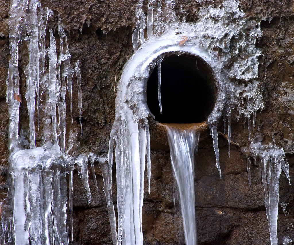 Frozen-Pipes-Water-Damage-Restoration-Hattiesburg-MS